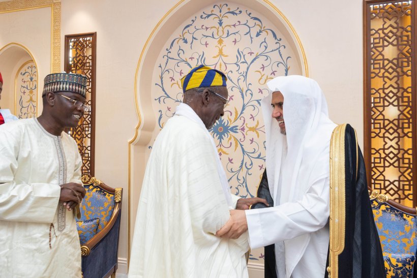 رئيس هيئة علماء المسلمين يلتقي في مقر الأمانة العامة بسماحة رئيس الاتحاد الإسلامي الإفريقي