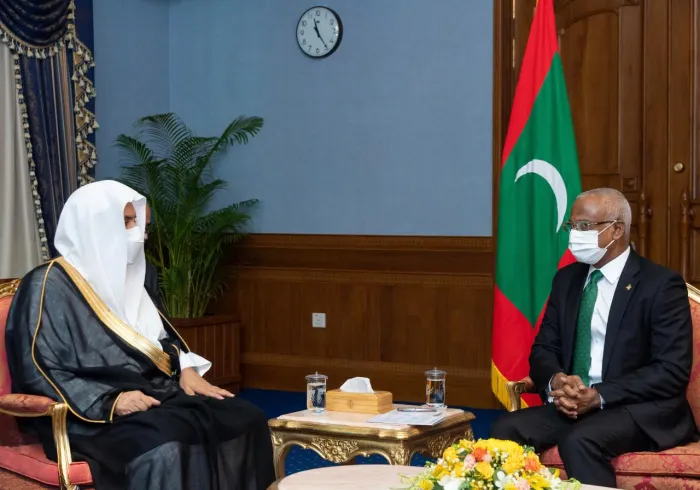 مالدیپ کے صدر کی دعوت  پر  سرکاری دورے پر رابطہ عالم اسلامی  کے وفد کی سربراہی