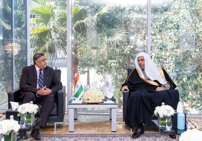 Sekjen LMD, Ketua Asosiasi Ulama Muslim, Syekh Dr.Mhmd Alissa menerima Duta Besar Republik India untuk KSA, Tn. Suhel Ajaz Khan, dan delegasi dari Kedutaan Besar India, di kantornya di Riyadh.