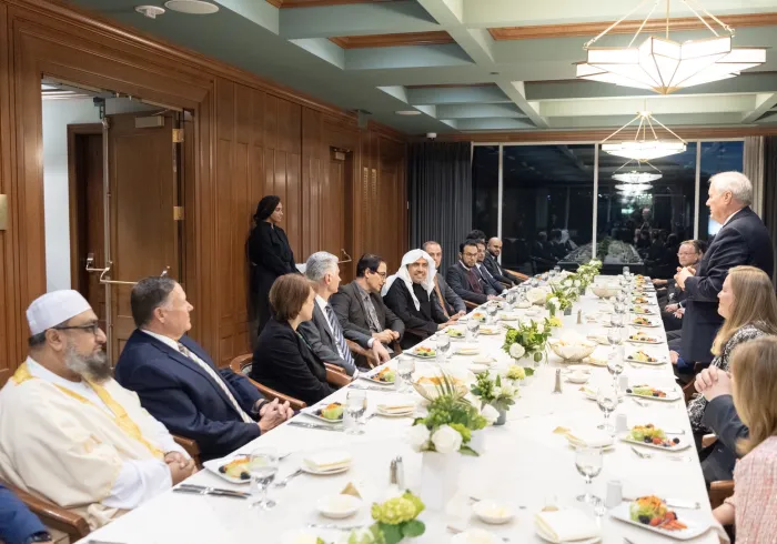 Les responsables de la communauté mormone organisent  un dîner en l’honneur du D.Mohammad Alissa avec la présence de représentants politiques et musulmans.