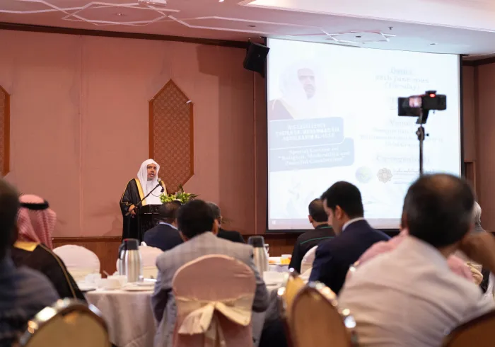 Mohammad Alissa tient une conférence à l’université islamique de Malaisie sur le thème «La valeur de la modération et de la coexistence»