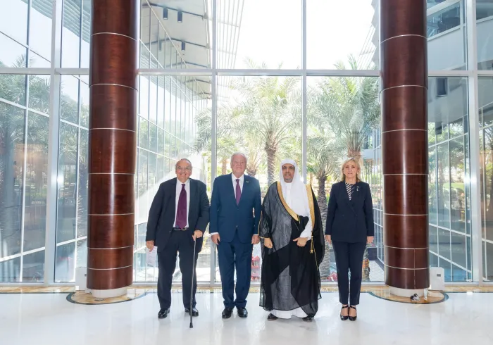 شیخ ڈاکٹر محمد العیسی نے ایک اعلی سطحی فرانسیسی وفد کا استقبال کیا