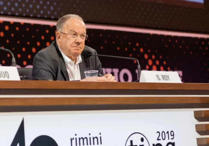 ‏نوّه المفكر الفرنسي الشهير أوليفييرا روا خلال مشاركته في ملتقى ⁧ريميني⁩ العالمي  بالمضامين السامية التي عبّرت عنها ⁧وثيقة مكة المكرمة⁩