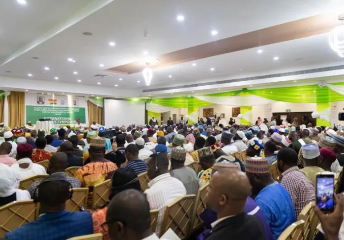 La LigueIslamiqueMondiale accorde une attention particulière à la diffusion de la coexistence sociale dans les pays à diversité car c’est un fondement essentiel pour l’harmonie humaine, elle a mené divers programmes et initiatives dans le monde concernant  ce domaine.