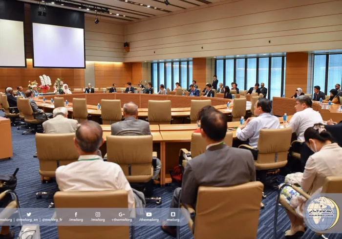 HE SC in a lengthy&significant dialogue with Japan parliamentarians who welcomed him at the end with throwing him a lunch banquet