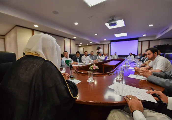 Le SG avec les responsables de la minorité islamique au Japon traitant des relations civilisationelles durables avec toute la société