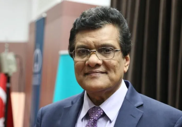 Le SG de la LIM Pdt de l’Organisation des savants musulmans Mohammad Alissa fait part de sa peine pour la communauté musulmane suite au décès du Pr Waqar Al-Din Bin Masih Al-Din