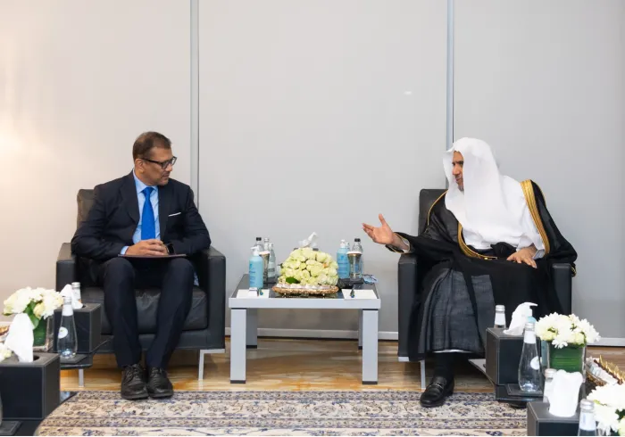 التقى معالي الأمين العام رئيس هيئة علماء المسلمين سعادة المدير العام لاتحاد روهينغا أراكان