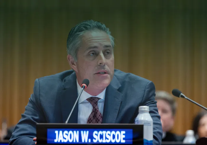 گزیده‌ای از سخنان کشیش جیسون سیسکو، قدیس کلیسای نصر- انجیلیان بین‌المللی، در مراسم آغازین طرح  سازمان هبستگی جهان اسلام در راستای «ایجاد پل‌های تفاهم و صلح میان شرق و غرب» از مقر سازمان ملل در نیویورک: