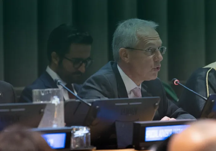 ‏مقتطفات من كلمة صاحب المعالي تشابا كوروسي، رئيس الجمعية العامة للأمم المتحدة، لدى إطلاق مبادرة ⁧‫رابطة العالم الإسلامي‬⁩ لـ "بناء جسور التفاهم والسلام بين الشرق والغرب" من مقر الأمم المتحدة بنيويورك