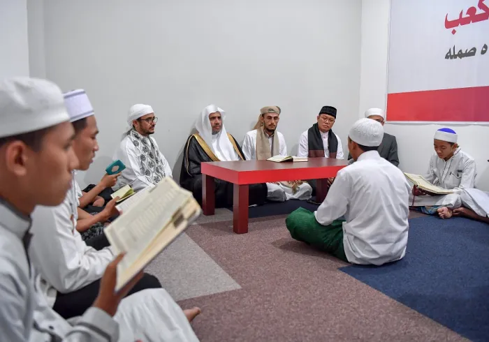 لغت قرآن سب کے لئے پروگرام کے تحت: الحمد اللہ رابطہ عالم اسلامی  عربی زبان کو عالمی سطح پر متعارف کرانے کے پروگراموں کے تسلسل کو یقینی بنارہی ہے