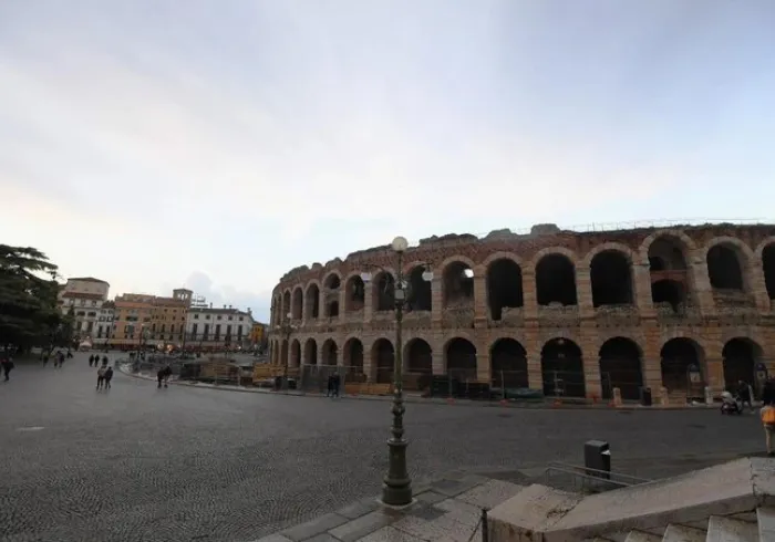 The Muslim World League is working in coordination with the Italian government to support their efforts fighting the coronavirus COVID19