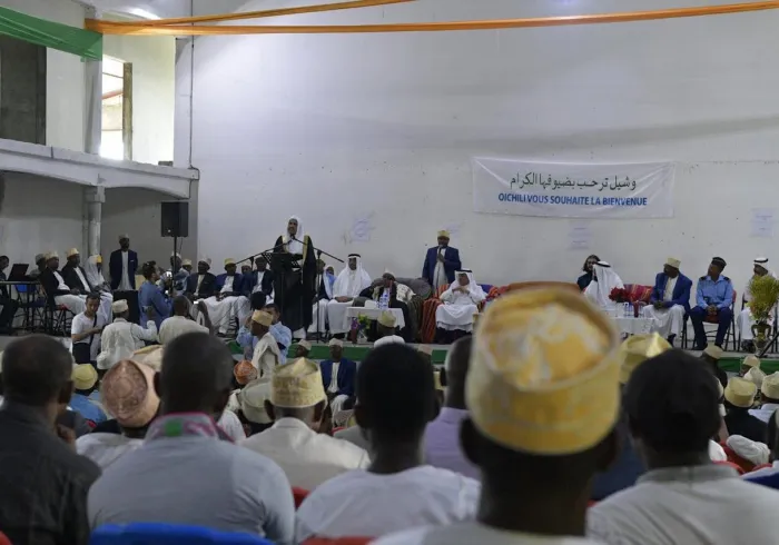 Cheikh Dr. Alissa s'adressant à des savants africains.