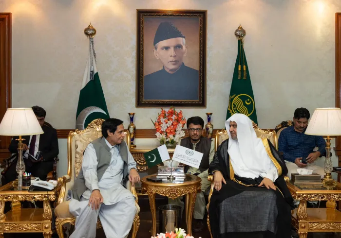 Le ministre en chef de la province du Pendjab, Pervaiz Elahi, a reçu le Secrétaire général de la LIM Mohammad Alissa