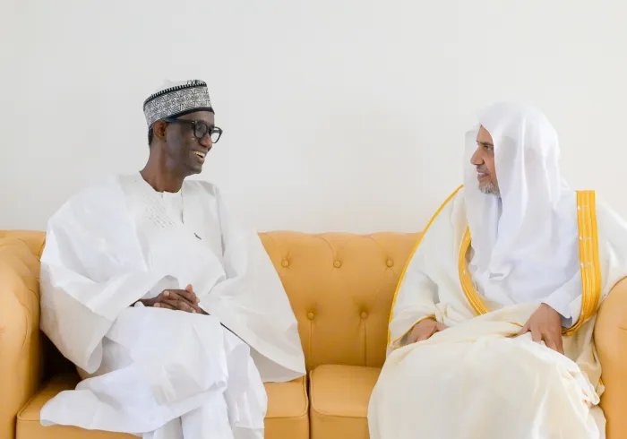 El Secretario general, el Sheij Dr. Mohammed Al-Issa , se reunió en la capital nigeriana, Abuya, con el Asesor de seguridad nacional de Nigeria, Sr. Nuhu Ribadu