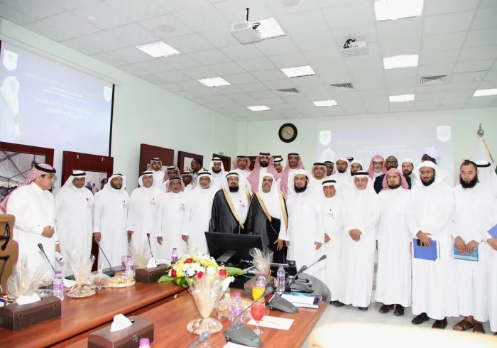 In a meeting at the headquarters of the IARCD in Jeddah, HE the SG of the MWL and Chairman of the Board of Directors of the Association gives instructions to increase the efforts to help the affected Rohingya refugees