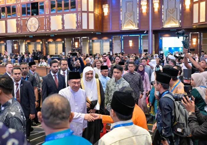  Organizado por la Liga del Mundo Islámico en asociación con el gobierno malasio, con la participación de 400 personalidades religiosas de todo el mundo