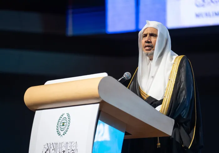 Liga Muslim Dunia menutup forum ini dengan wisuda angkatan pertama dari program "Sertifikasi Pengesahan Ijazah Al-Qur'an"