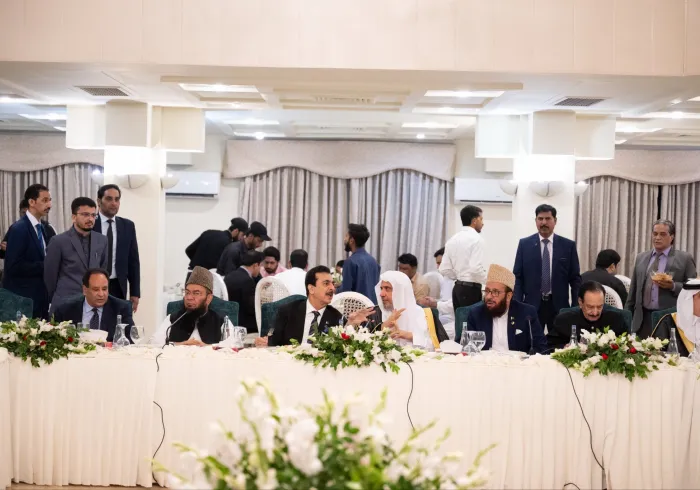 Para ulama terkemuka Republik Islam Pakistan mengadakan jamuan makan malam sebagai bentuk penghormatan kepada Yang Mulia Sekretaris Jenderal LMD, Ketua Organisasi Ulama Muslim, Syekh Dr. Mohammed Alissa , dalam rangka kunjungan beliau ke Ibu Kota "Islamabad". Acara tersebut turut dihadiri oleh sejumlah tokoh penting dari kalangan kementerian, parlemen, dan korps diplomatik.