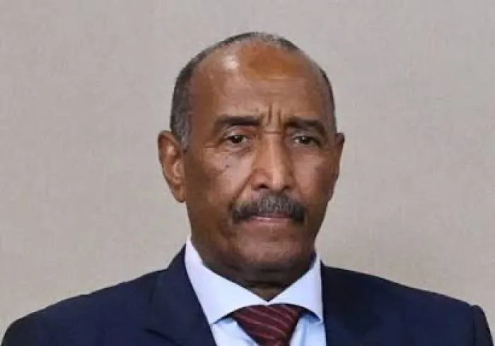 Dalam sambungan telepon dengan Yang Mulia: Yang Mulia Presiden Dewan Kedaulatan Sudan, Letnan Jenderal Abdel Fattah Al-Burhan, dalam pembicaraan telepon dengan Yang Mulia Sekretaris Jenderal 