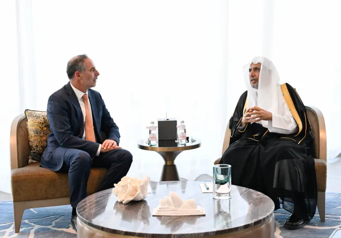 H.E. Sheikh Dr. Mohammed Al-Issa, Secretary-General of the MWL,  received H.E. Mr. Jihad Dib, Minister for Customer Service and Digital Government, Minister for Emergency Services, and Minister for Youth Justice
