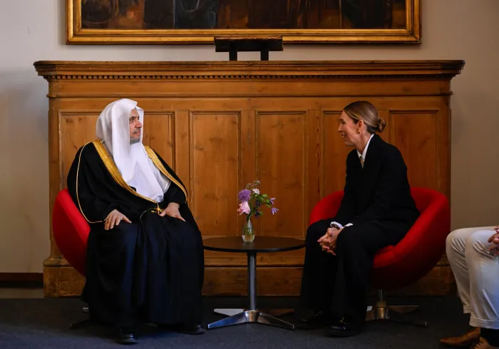 Le Secrétaire général, cheikh Mohammed Al-Issa , a rencontré, l’ancienne Première ministre de Nouvelle-Zélande, Mme Jacinda Ardern