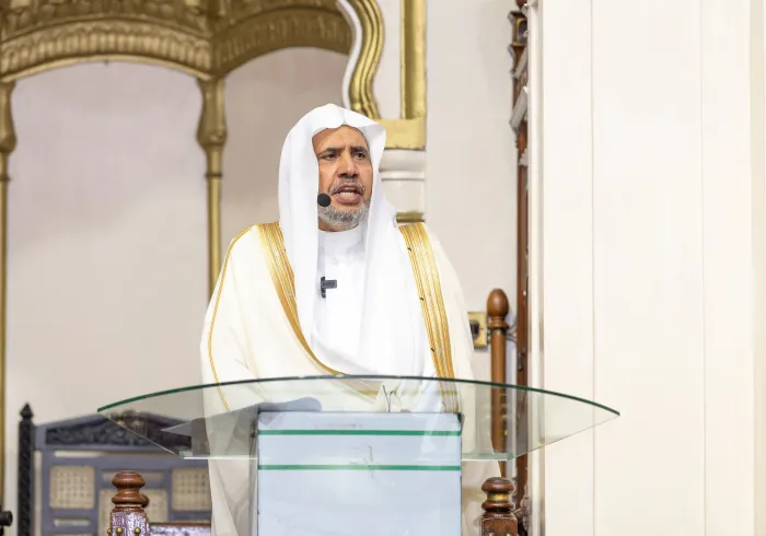 Just moments ago, in the largest mosque in Kenya: His Eminence Sheikh Dr. Mohammed Alissa delivered the Friday sermon in Nairobi, the capital. He elucidated the values of Islam and the ethical conduct of Muslims