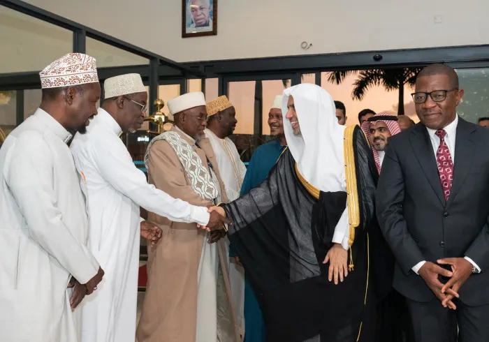 Yang Mulia Sekretaris Jenderal LMD, Syekh Dr. Mohammed Alissa, tiba di Dar es Salaam, Tanzania