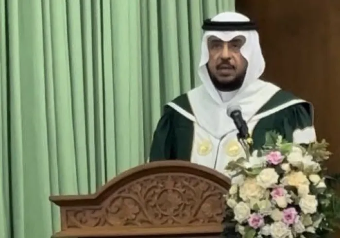 Atas nama Yang Mulia Sekretaris Jenderal LMD, Ketua Asosiasi Ulama Muslim, Syekh Dr. Mohammed Alissa, Yang Mulia Wakil Sekretaris Jenderal, Dr. Abdulrahman Al-Zaid, turut hadir dalam acara yang diselenggarakan oleh Universitas Fatoni di Kerajaan Thailand untuk para wisudawan dan wisudawati serta keluarga mereka