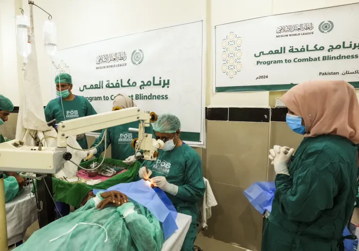 Dirigiéndose a los casos más graves en cinco regiones:  