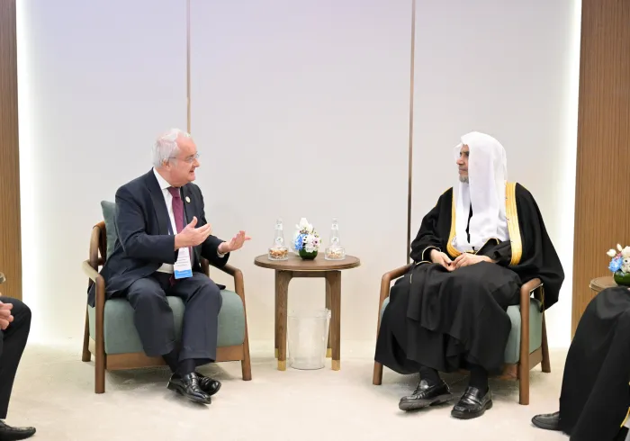 Sheij Mohammed Alissa se reunió en Riad con el Secretario General interino del (KAICIID), el embajador António de Almeida Ribeiro