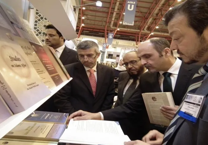 مكتب الرابطة في لندن يحصل على شهادة الأيزو العالمية للجودة