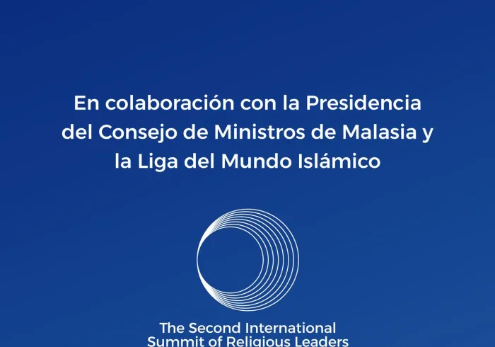 se inauguran los trabajos de la segunda cumbre internacional de líderes religiosos, titulada «El papel de los líderes religiosos en la resolución de los conflictos»