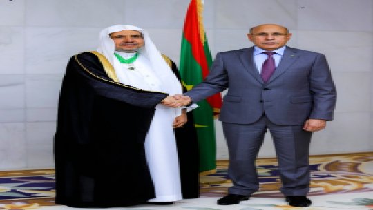 engan undangan resmi dari Presiden: Presiden Republik Islam Mauritania, Tuan Mohamed Ould Cheikh  Ghazouani, menganugerahi Dr  aMohammed Aliss  medali “Prestasi Nasional”, atas upaya internasionalnya dalam mengklarifikasi kebenaran Islam, dalam 