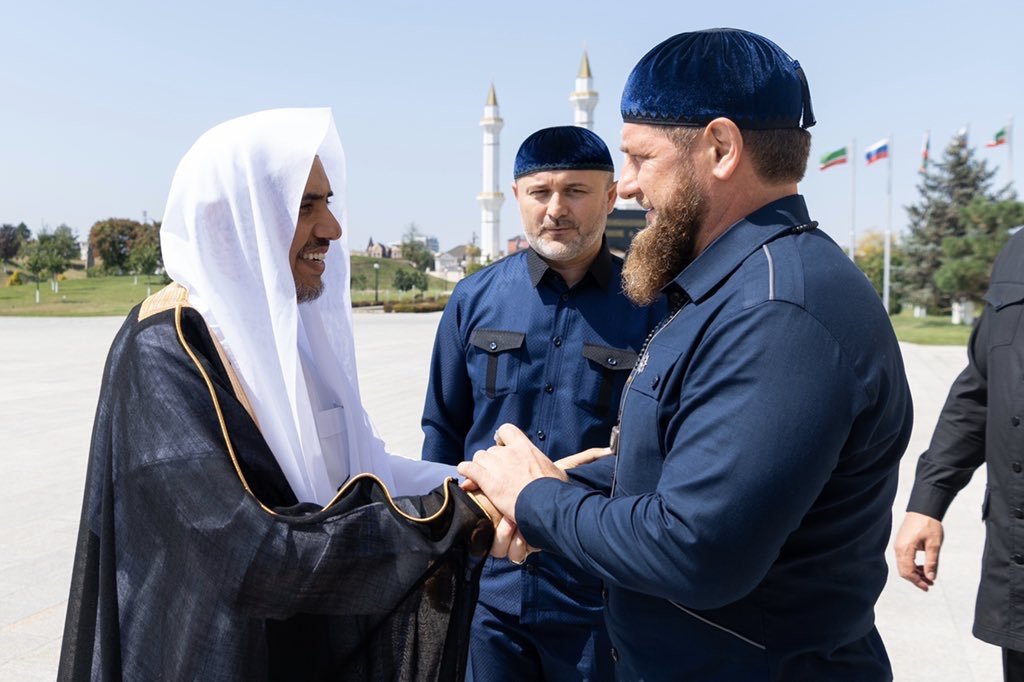 HE Dr. Mohammad Alissa visited Chechnya where he was welcomed by the Head of the Chechen Republic. The Muslim World League participated in the opening ceremony of what is now the largest mosque in Europe.