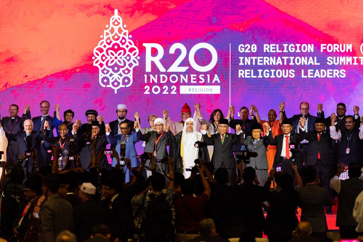 رئيس القمة الدينية لمجموعة العشرين الشيخ د.محمد العيسى يطلق منصة R20 مجموعة تواصل الأديان الأولى