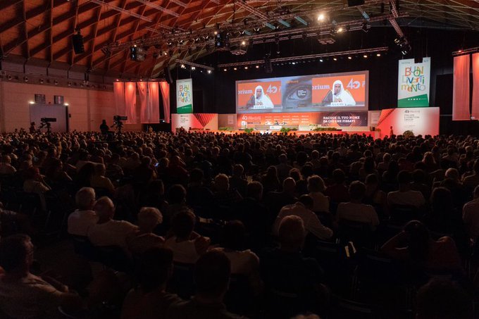  HE Dr. Mohammad Alissa addressed over 6,000 European leaders & youth at the 40th annual Rimini Meeting for Friendship Among Peoples on the urgent challenges facing society today