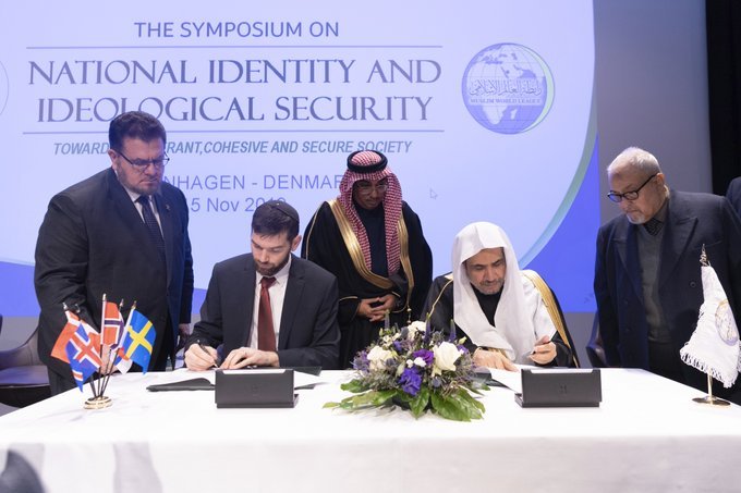 In 2019, Dr. HE Mohammed Alissa traveled to Scandinavia to share the principles of unity enshrined in the Charterof Makkah to promote peace and eradicate injustice at NIIS 2019