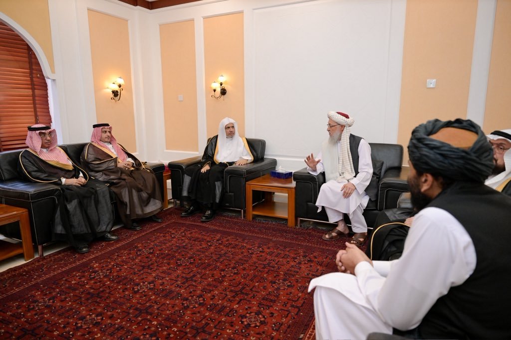 En présence de hauts dignitaires religieux afghans, dans le cadre d’un dialogue large et fructueux au cours duquel le rôle central de la Ligue ainsi que la grande confiance qu’elle inspire ont été soulignés :