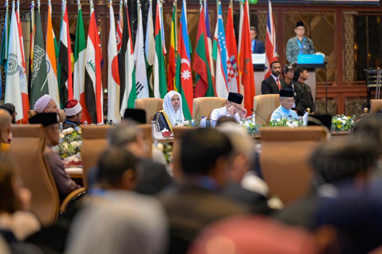 Organisé par la Ligue islamique mondiale en partenariat avec le gouvernement malaisien, avec la participation de 400 personnalités religieuses du monde entier