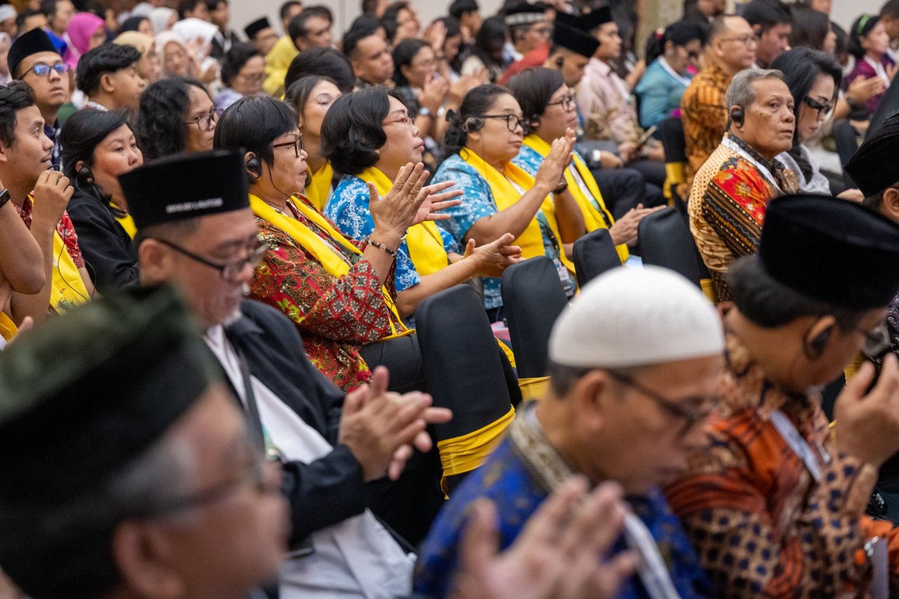 ألقى معالي الأمين العام، رئيس هيئة علماء المسلمين، فضيلة الشيخ د.⁧‫محمد العيسى‬⁩ ⁦‬⁩، محاضرةً في موضوع "الحوار بين أتباع الأديان"