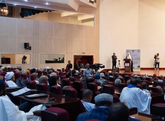 أقرَّه كبارُ مفتي وعلماء (٥٥) دولة في ختام مؤتمر الرابطة الذي دشنه الرئيس الموريتاني والشيخ العيسى