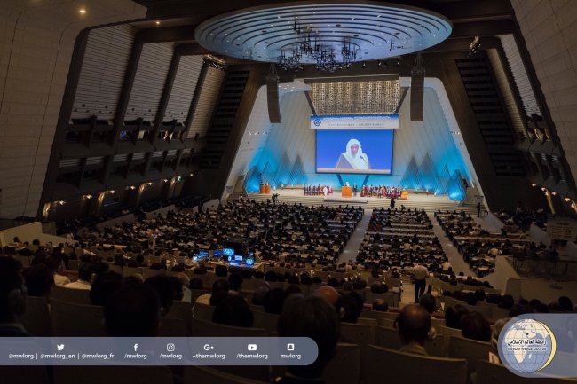 ‏معالي الأمين العام متحدثاً رئيساً عن العالم الإسلامي في الاجتماع العالمي للقمة الدينية باليابان