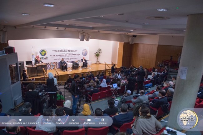 MWL organized a conference "Tolerance in Islam" at London University. Islamic leaders, thinkers & diplomats took part.