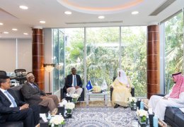التقى معالي الأمين العام رئيس هيئة علماء المسلمين معالي المبعوث الخاص لفخامة الرئيس الصومالي
