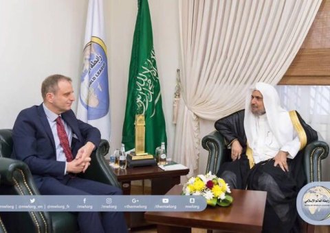 ‏معالي الأمين العام يلتقي صباح اليوم سفير مملكة هولندا لدى المملكة العربية السعودية السيد يوست رنتشس.