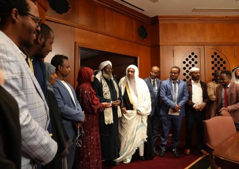 SG of MWL meets graduates of the MWL’s academy in Ethiopia 