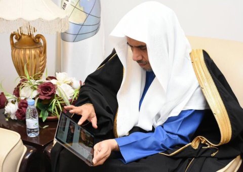 The MWL’s SG officially inaugurates the new MWL website & the new portal of the newspaper (Maad) on the internet.