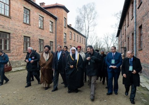 HE Dr. Mohammad Alissa led the largest delegation of Muslim officials to Auschwitz: By paying tribute to the victims of the Holocaust