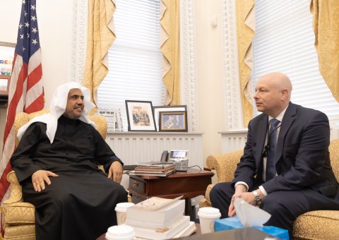 عزت مآب شیخ ڈاکٹر محمد العیسی نے وائٹ ہاؤس میں،وائٹ ہاؤس کے مشیر، جیسن گرین بیلٹ سے ملاقات کی